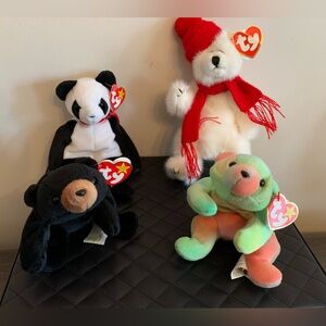 4 Beanie Babies